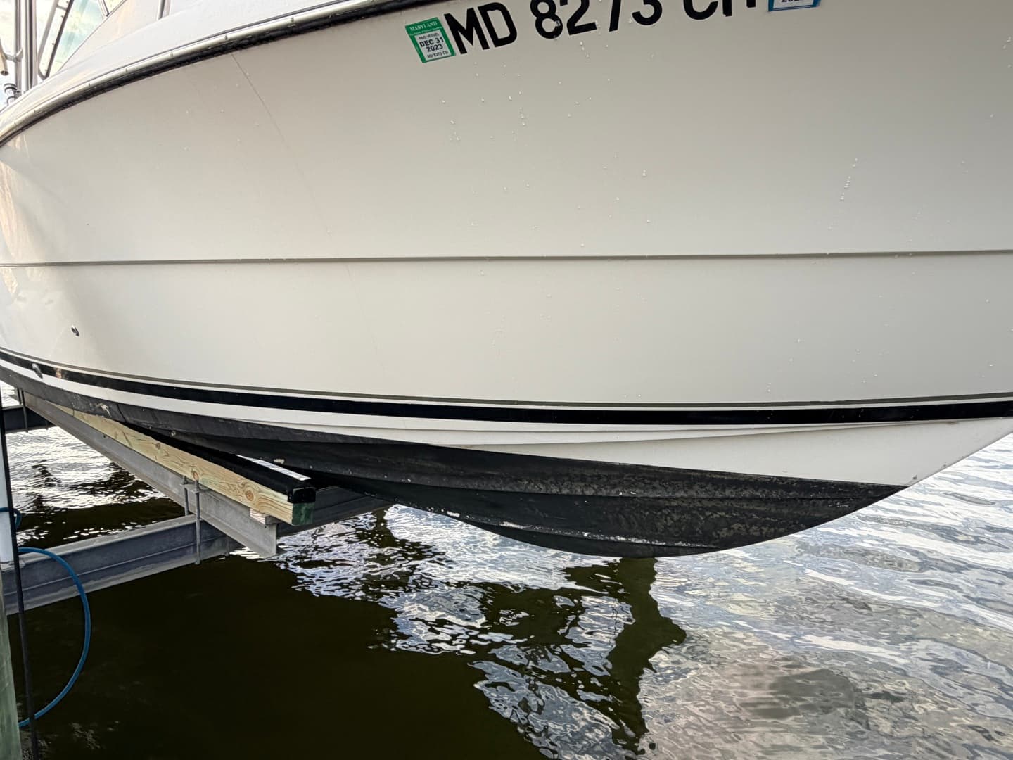 2006 Pursuit 3070
