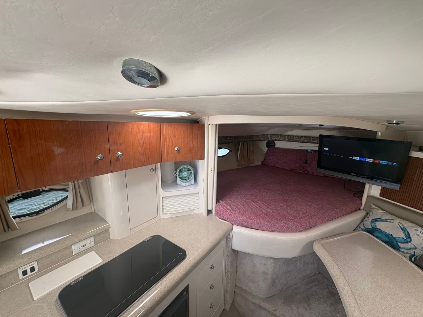 2000 Monterey 322 Cruiser