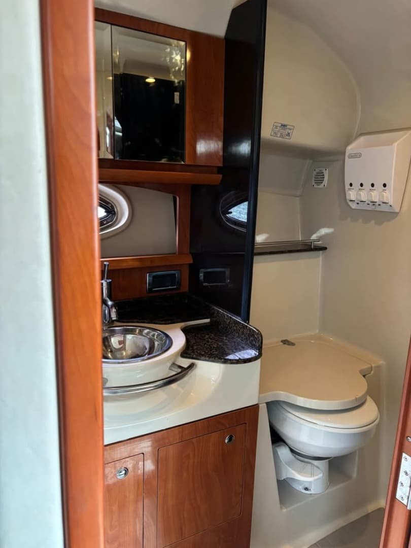2006 Four Winns  348 Vista