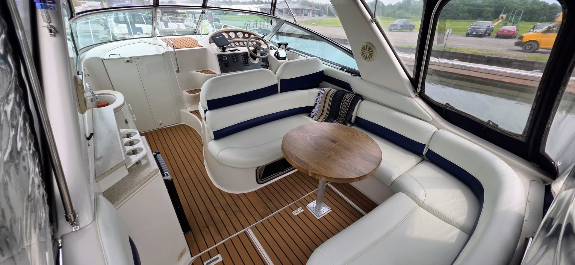 1999 Monterey 332 CR 33