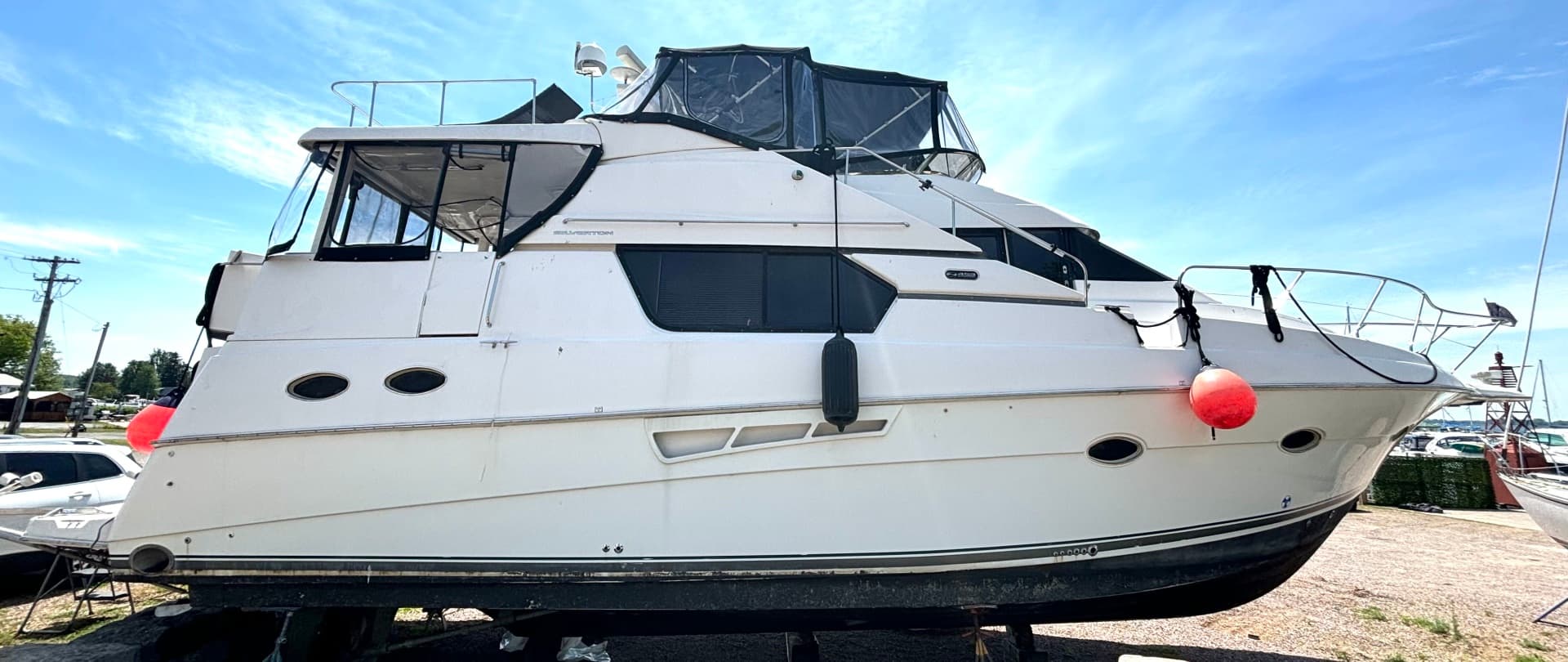 1999 Silverton 453 Motor Yacht