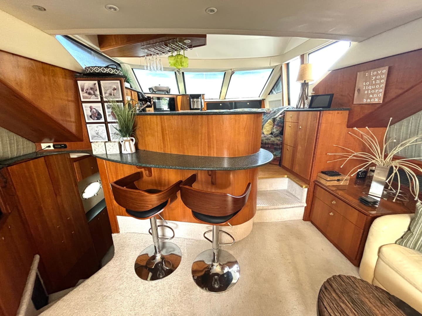 1999 Silverton 453 Motor Yacht