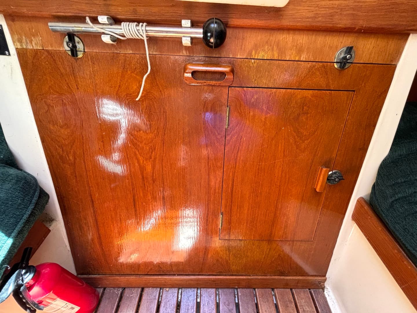 1985 Nonsuch 30 Ultra 30