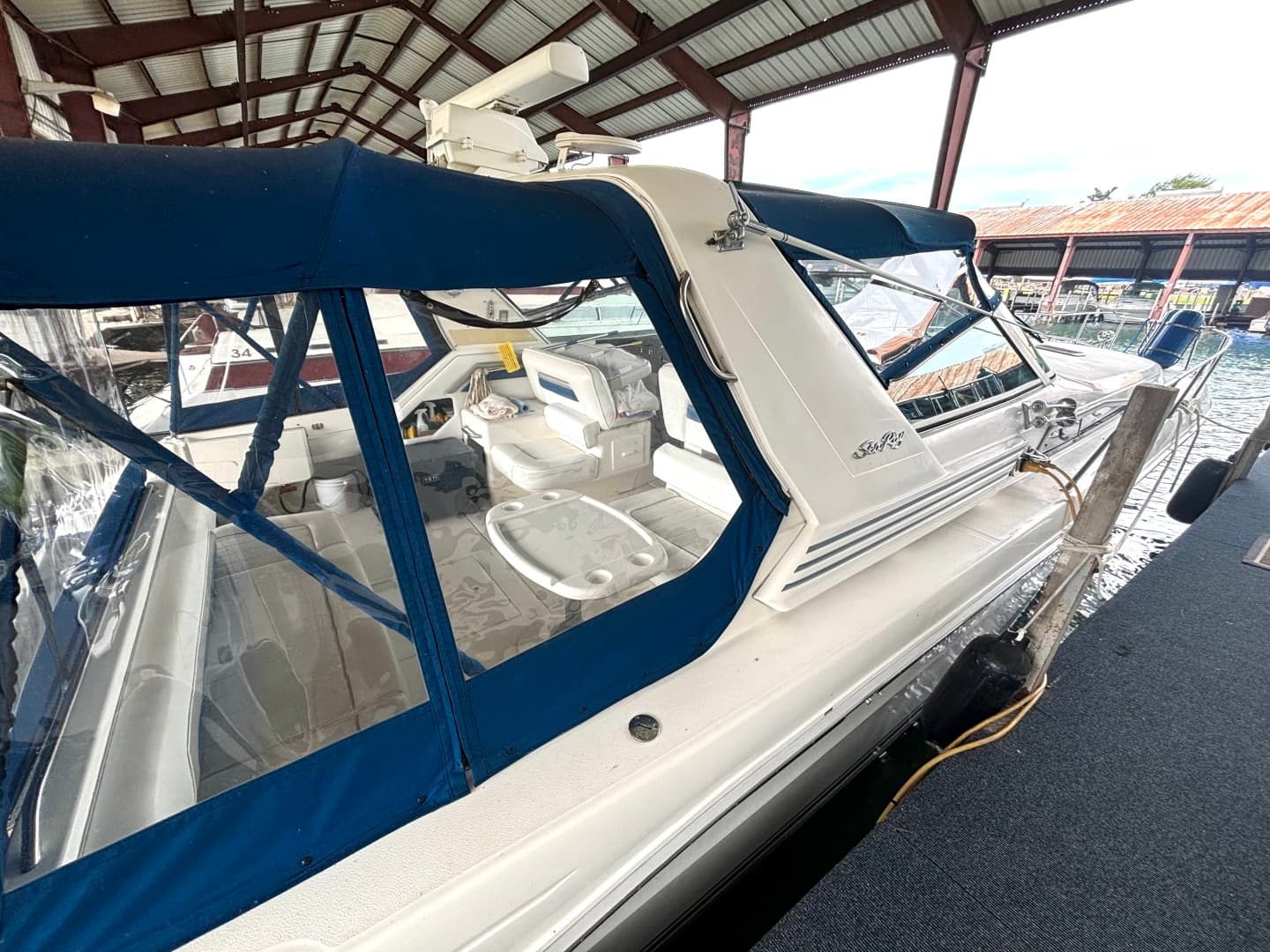 1991 Sea Ray 400 Express Cruiser 40