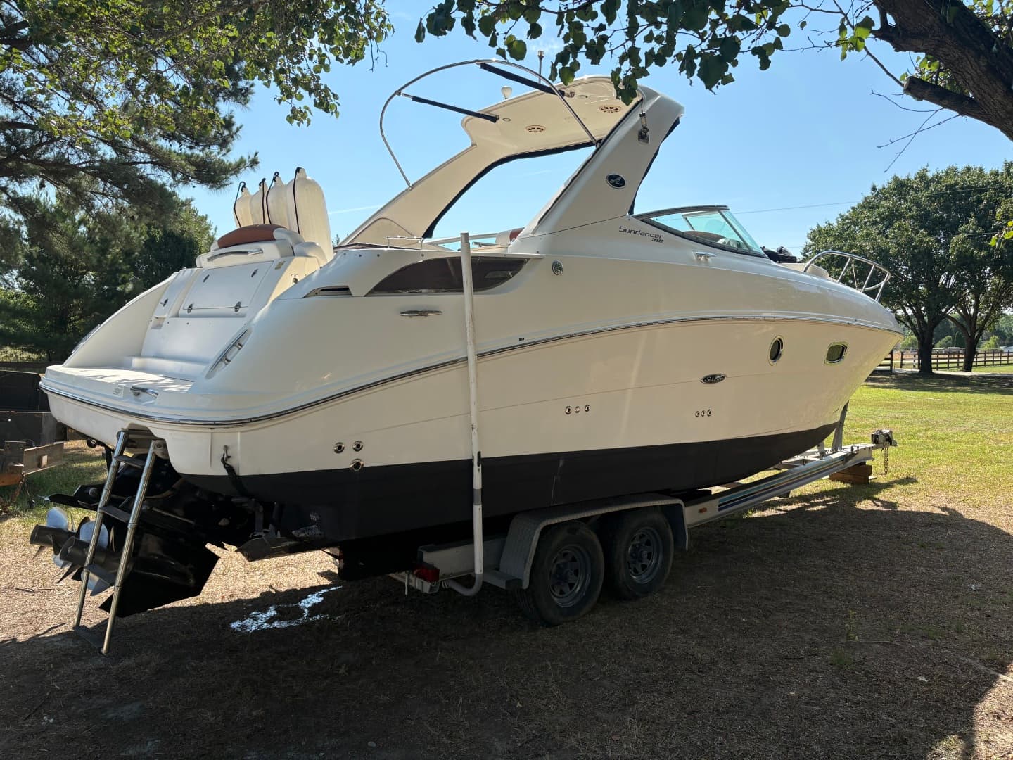 2010 Sea Ray 310 Sundancer