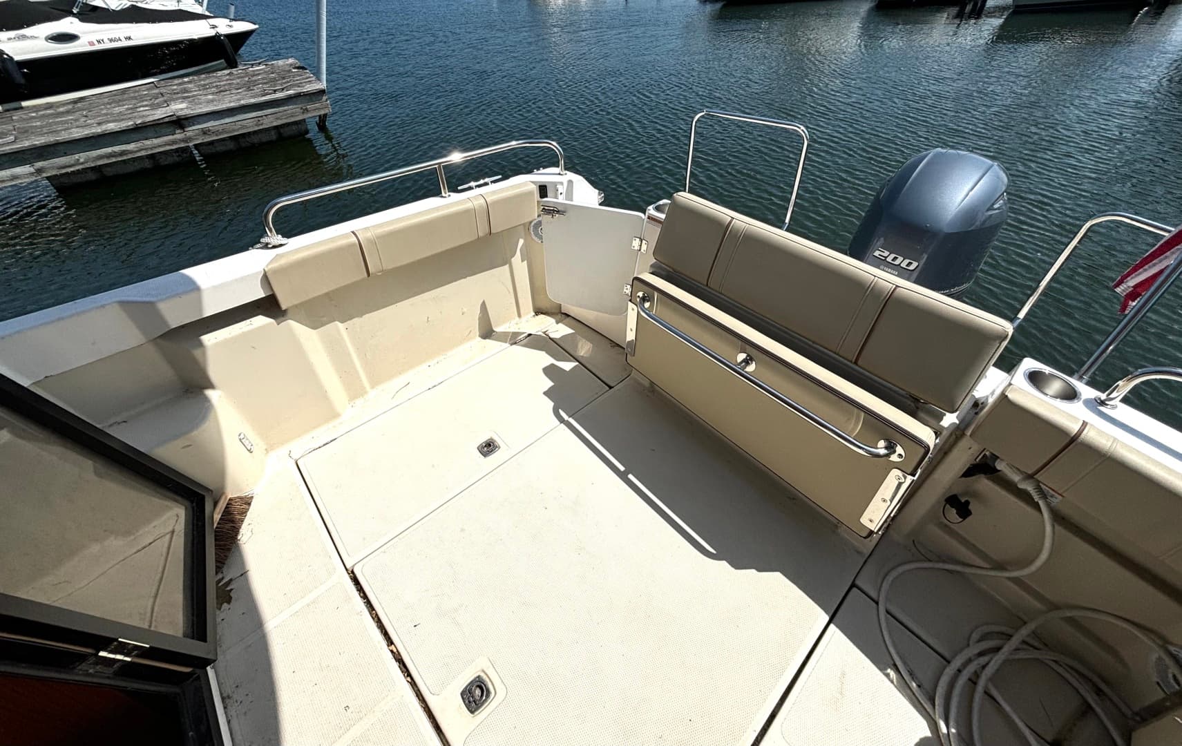 2021 Ranger Tugs R-25