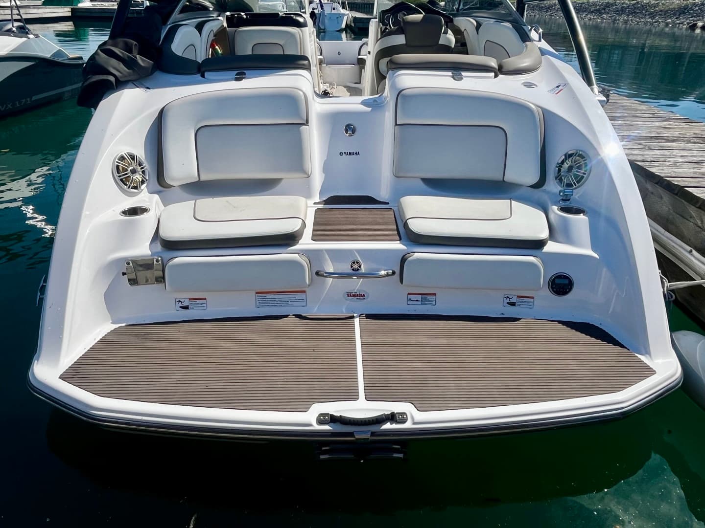 2013 Yamaha Boats 242 Limited S 24