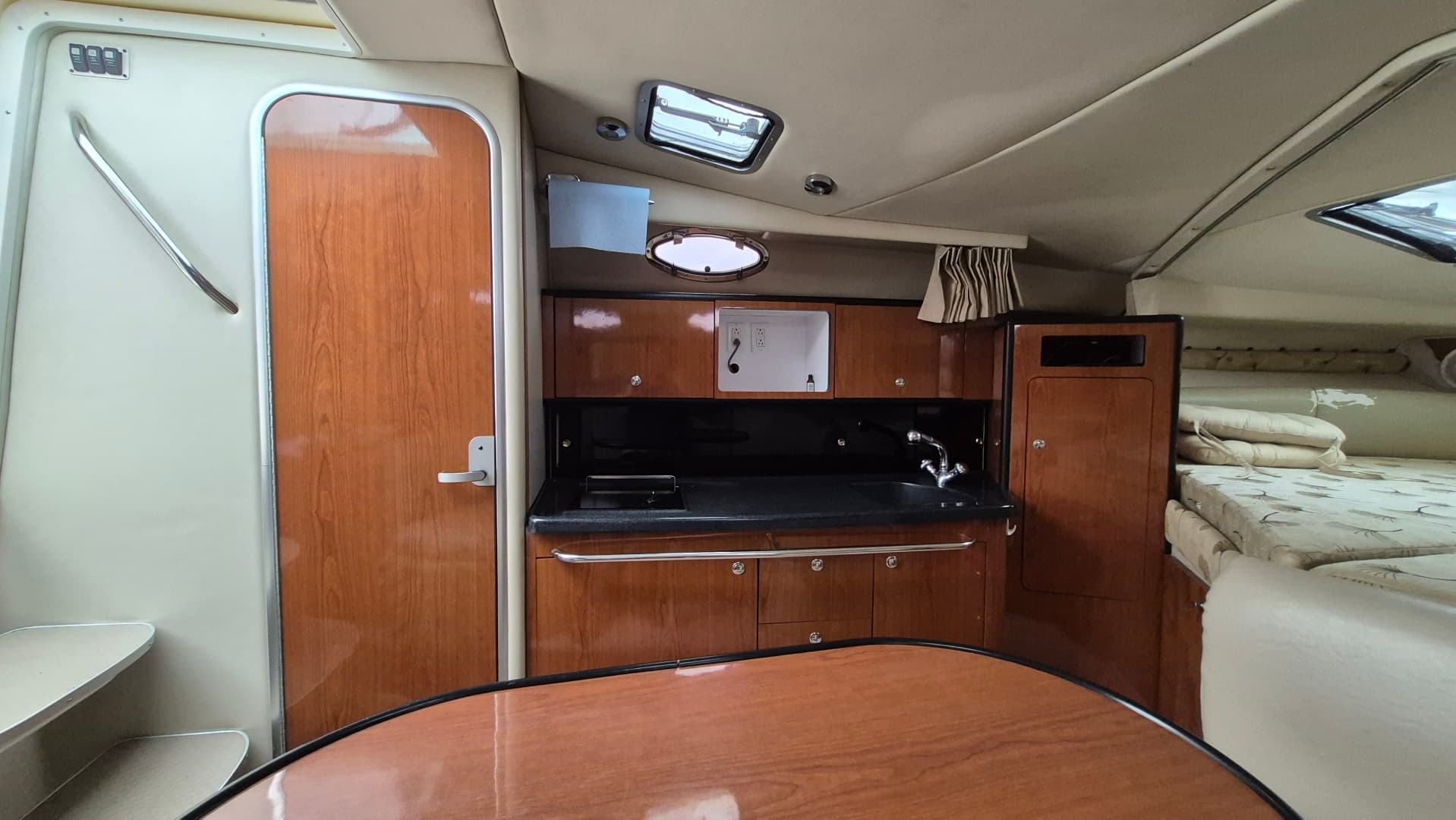 2001 Chaparral 300 Signature