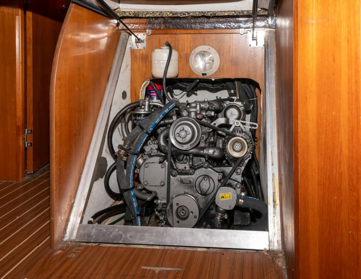 2006 Hunter 38