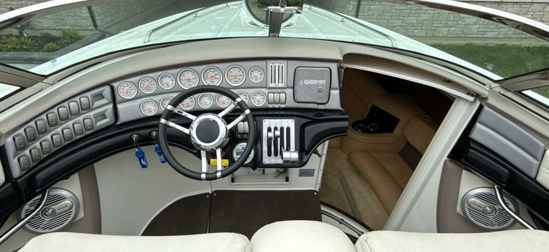2005 Cobalt 343 34
