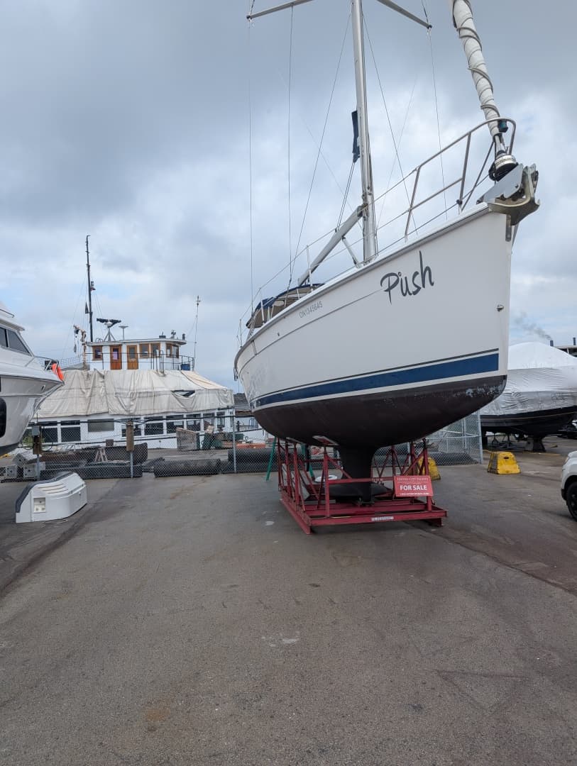 2006 Hunter 38