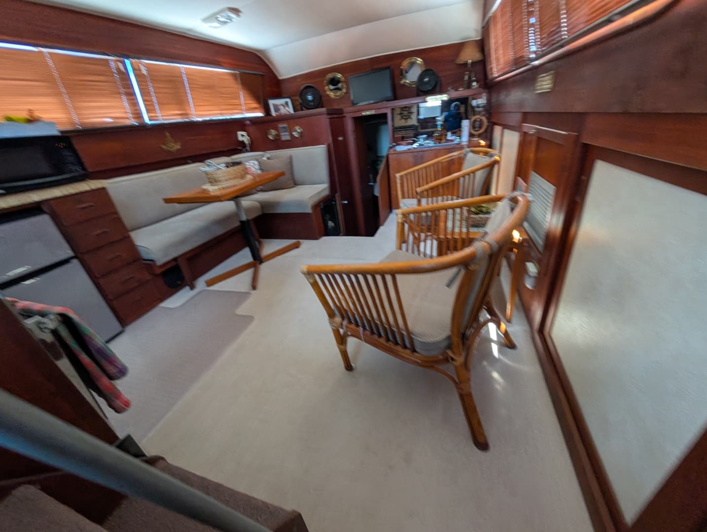1977 Trojan 36 Tri-Cabin 36