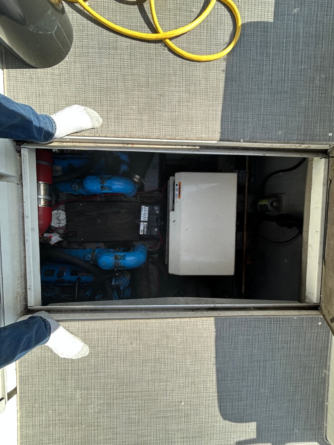 1990 Carver 380 Santego