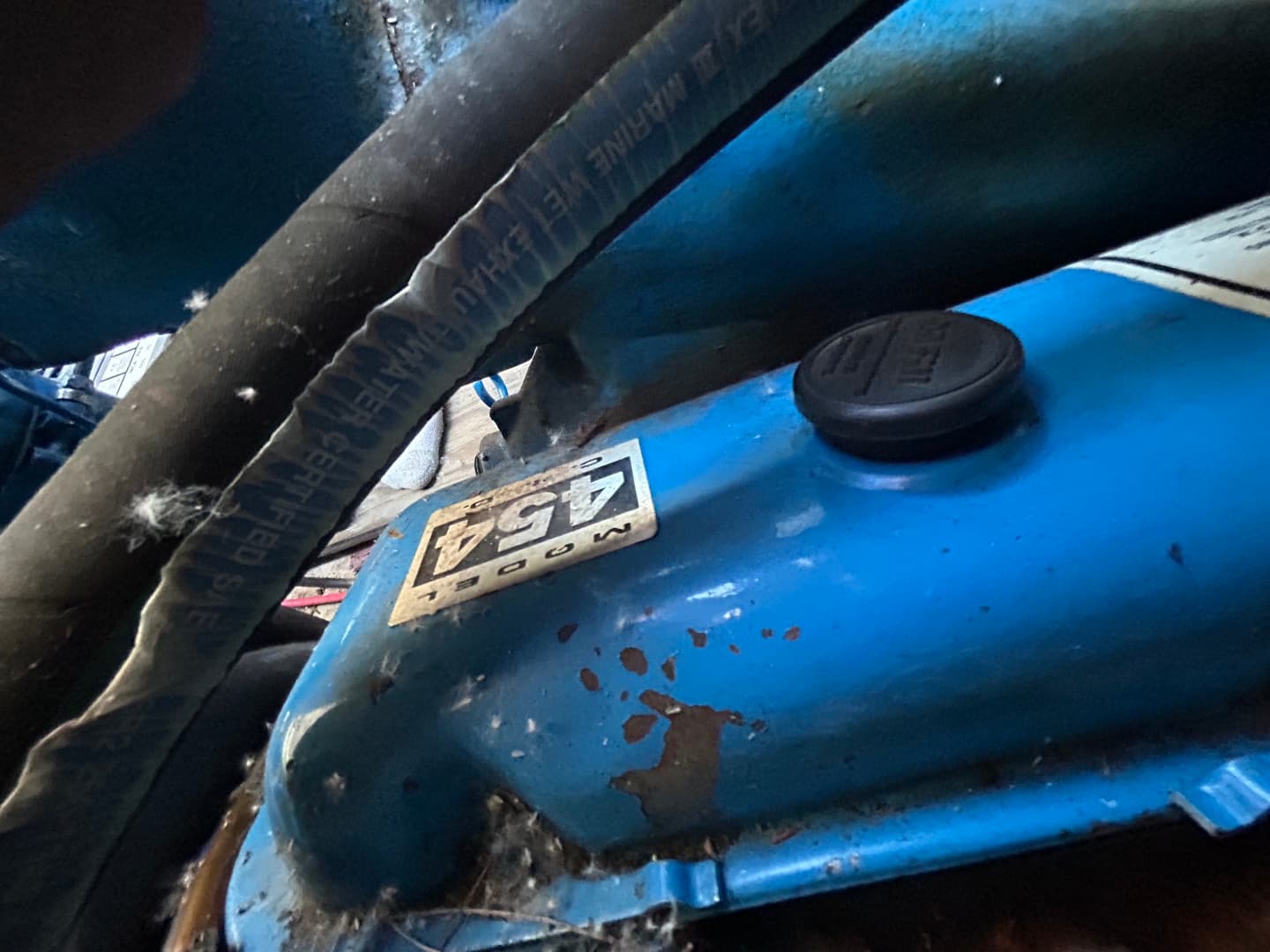 1990 Carver 380 Santego