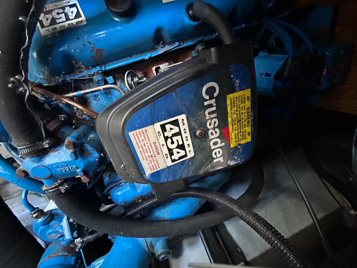 1990 Carver 380 Santego