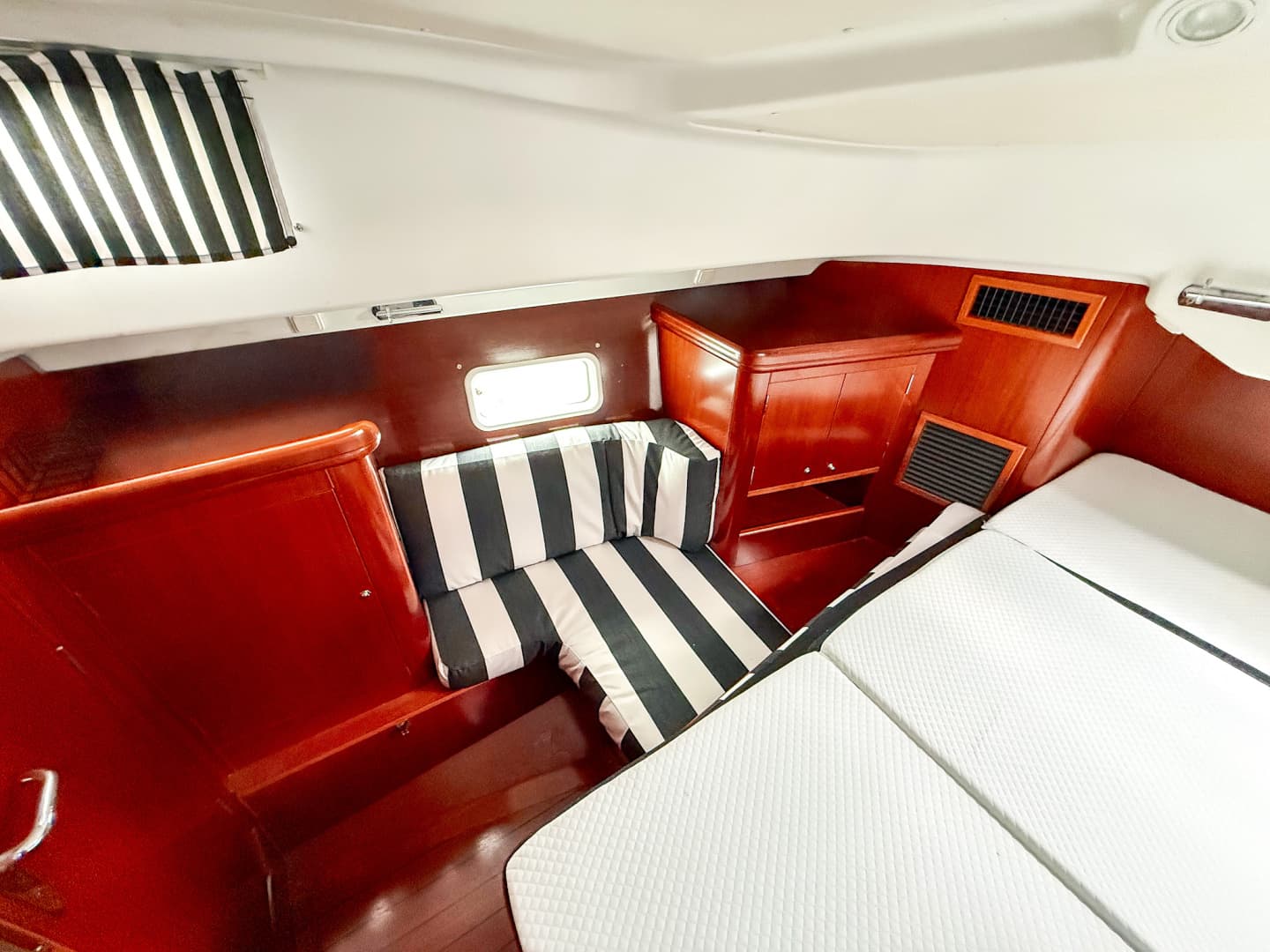 2005 Beneteau  Oceanis Clipper 423