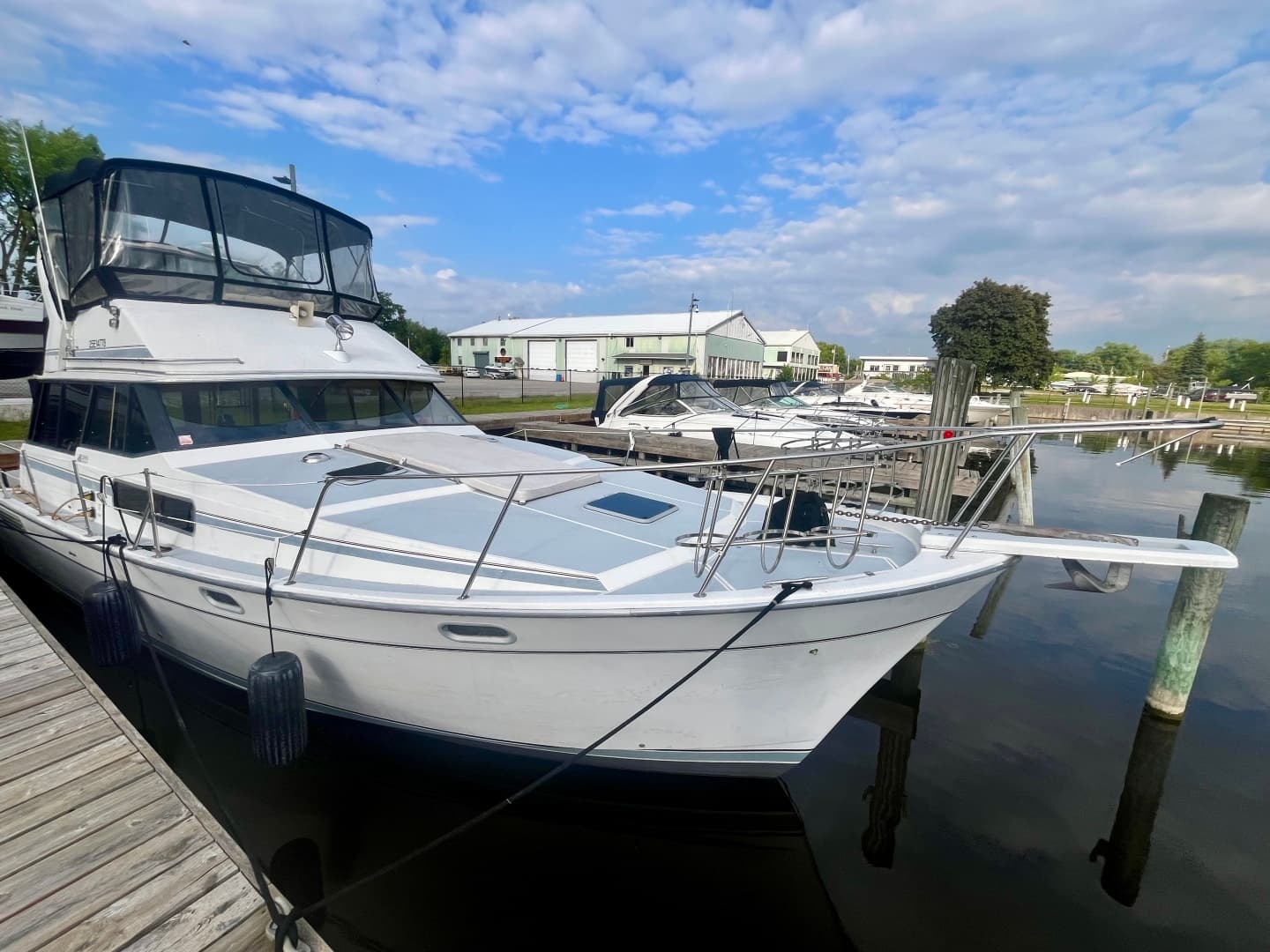 1990 Bayliner 3888 Motoryacht 38