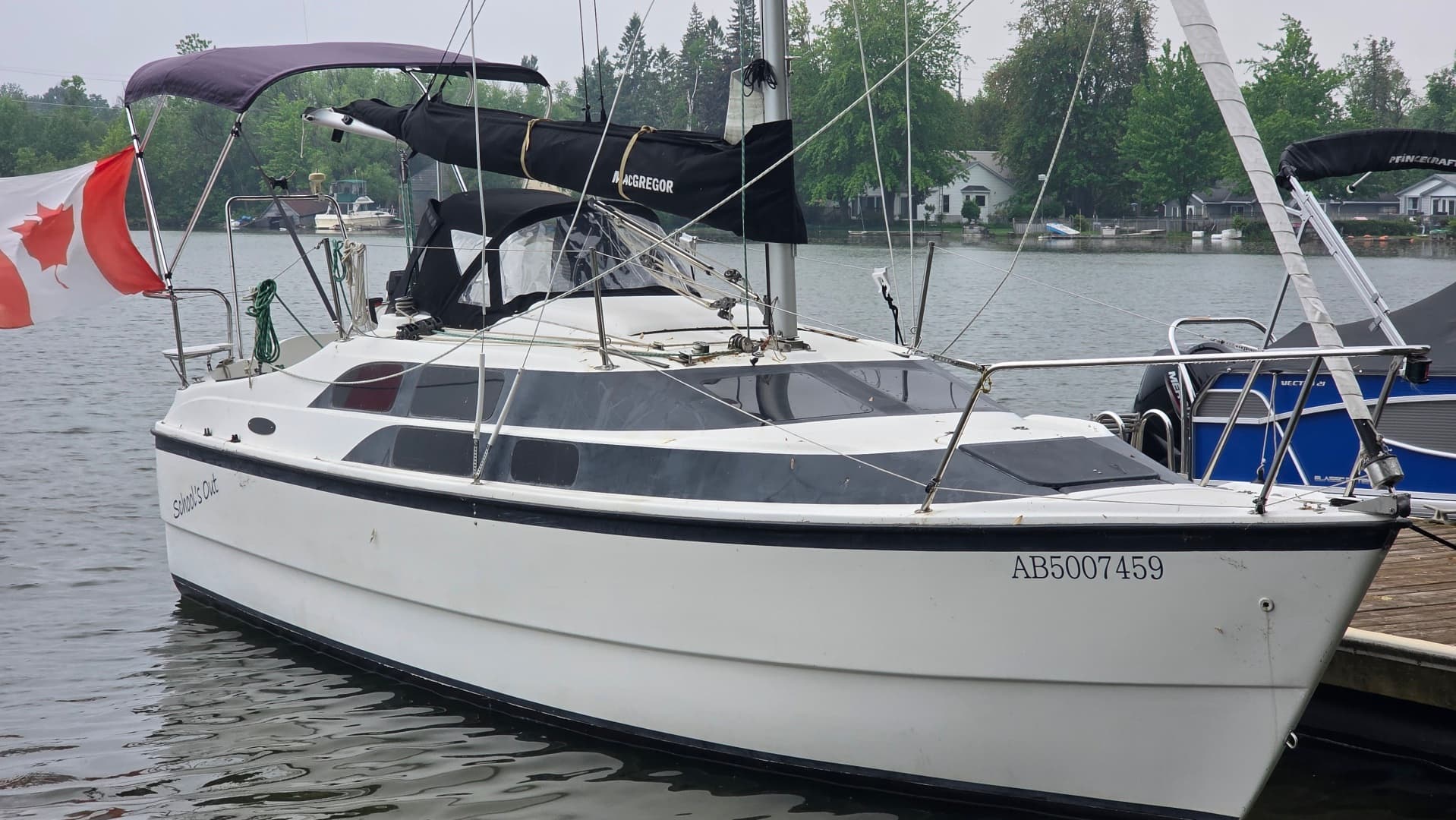 2007 MacGregor 26M 26