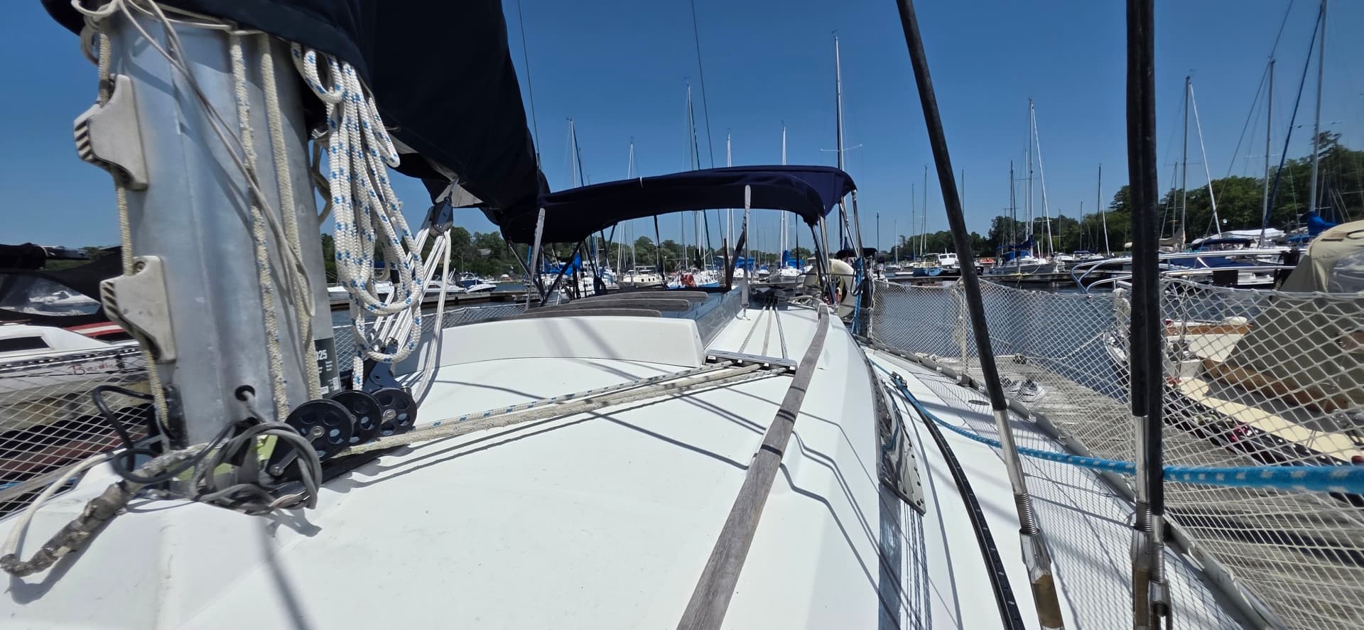 1985 Beneteau First 305