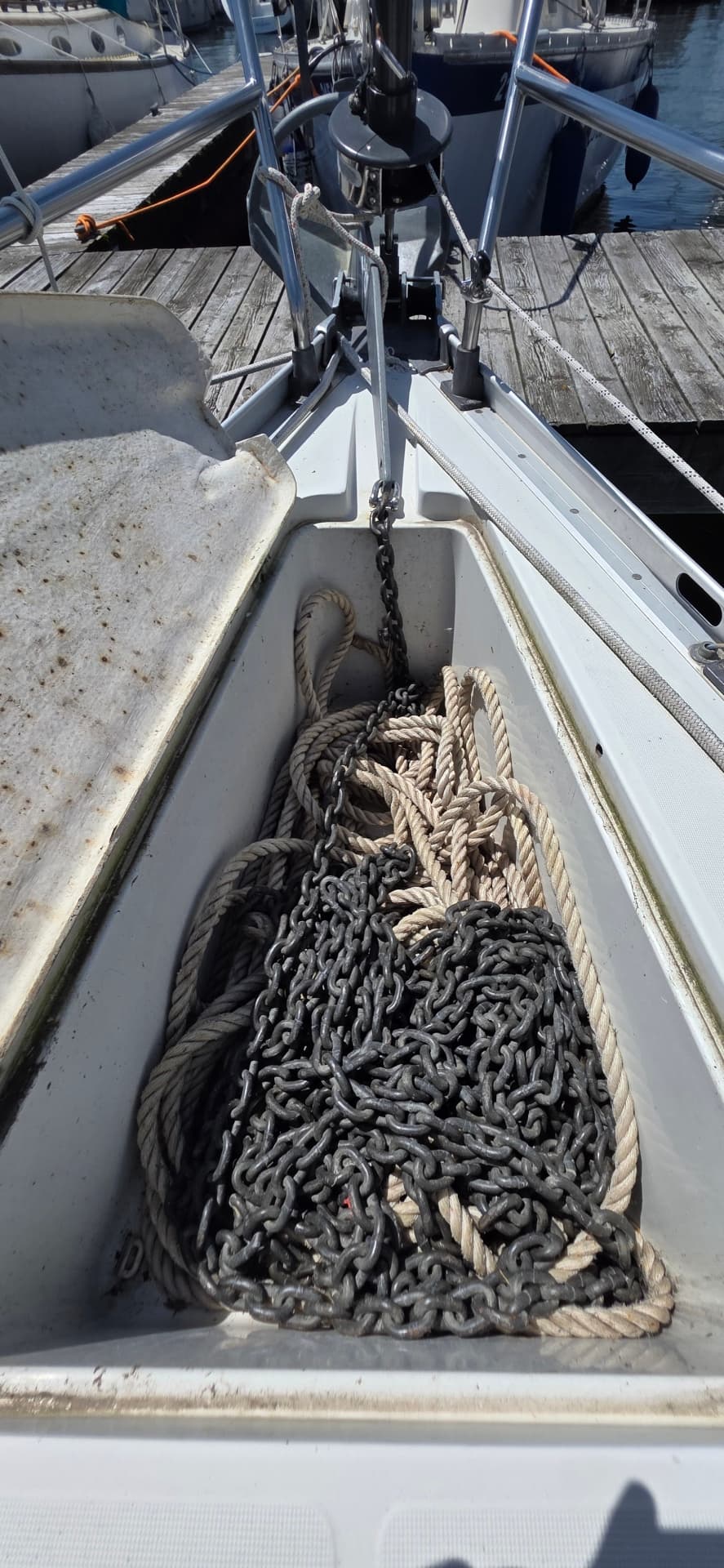 1985 Beneteau First 305
