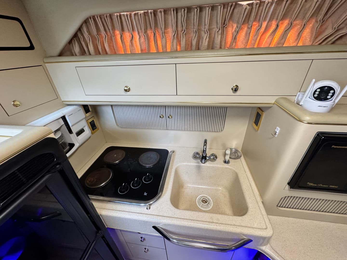 1998 Sea Ray 400 Express
