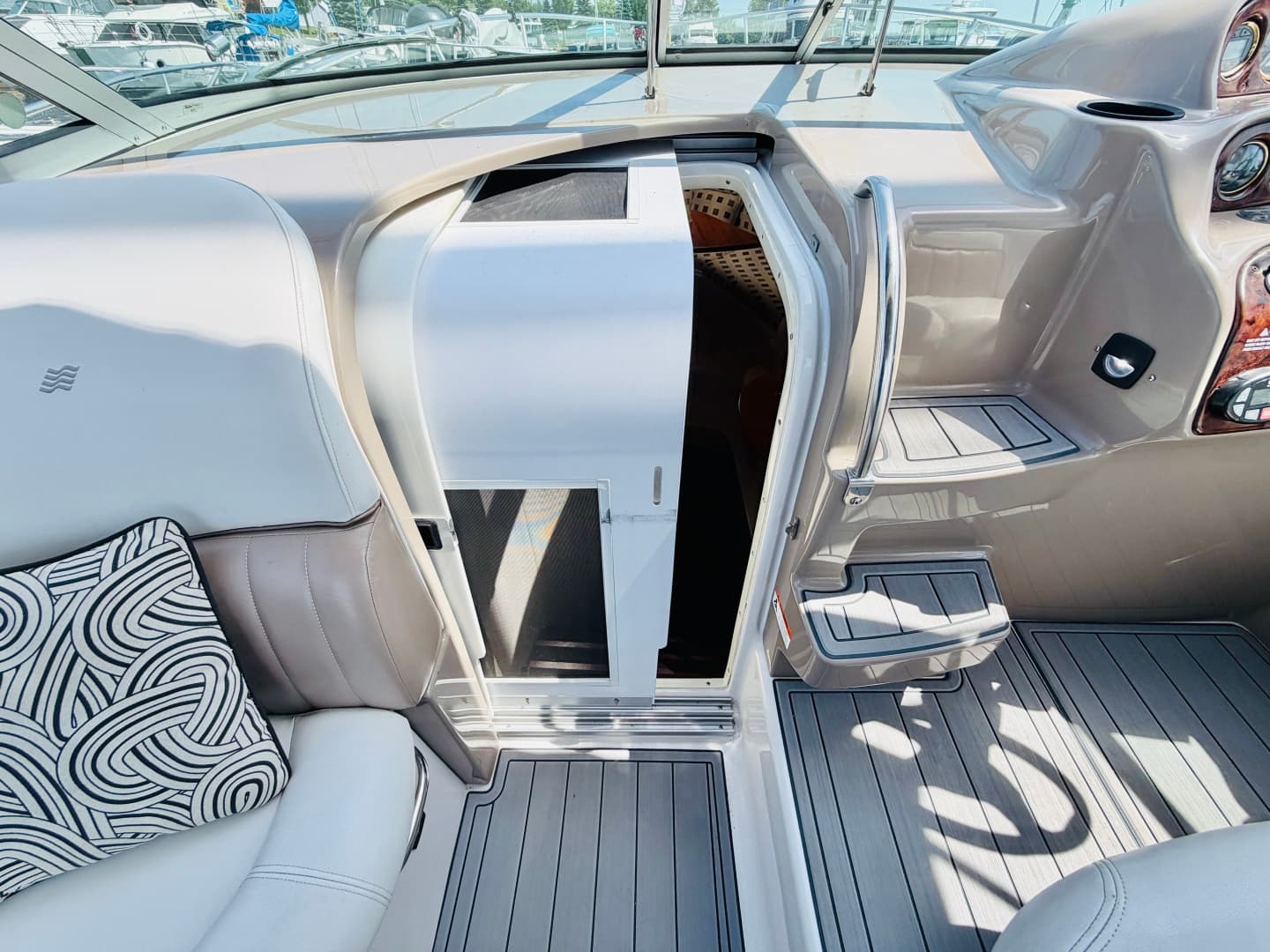 2006 Four Winns 288 Vista