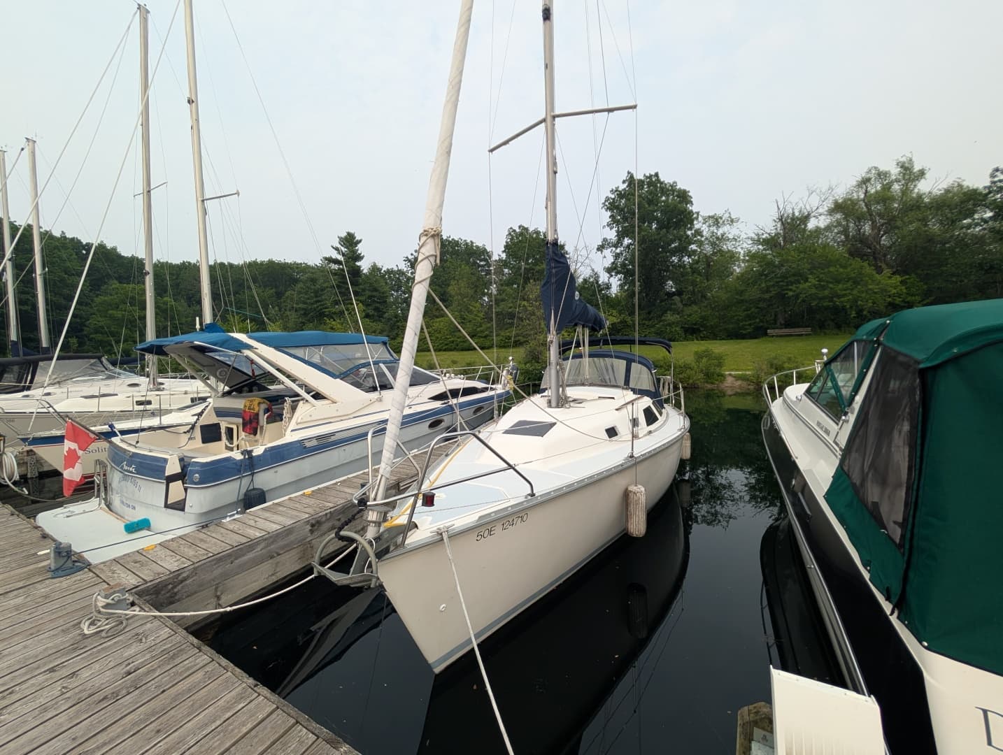 1990 Hunter 28