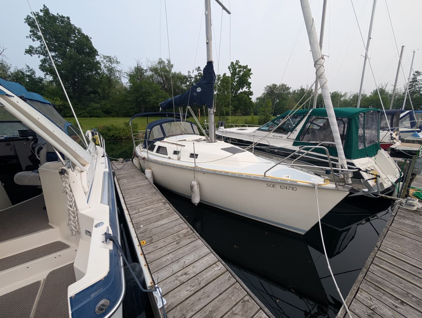 1990 Hunter 28