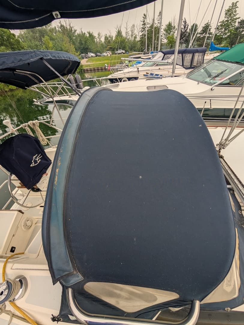 1990 Hunter 28