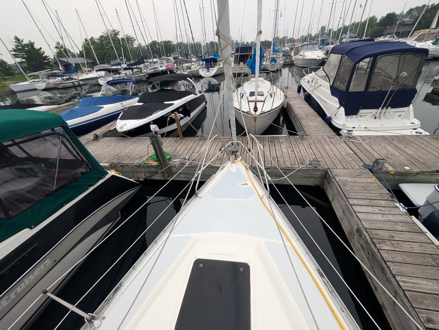 1990 Hunter 28