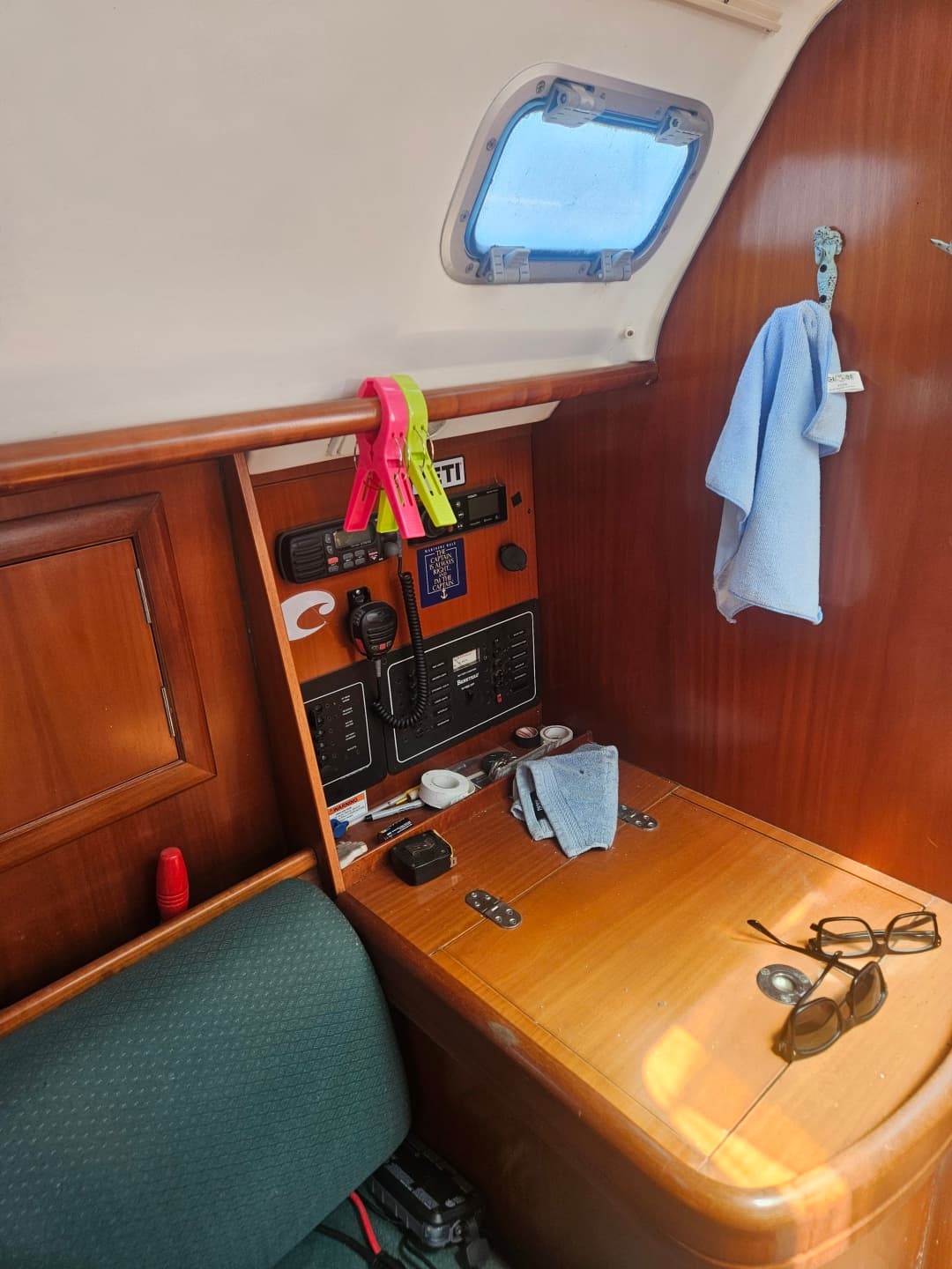 2003 Beneteau 311 31