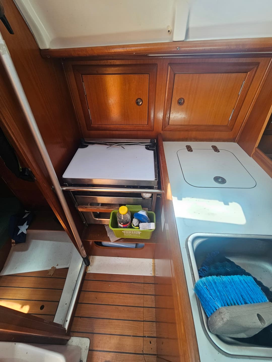 2003 Beneteau 311 31