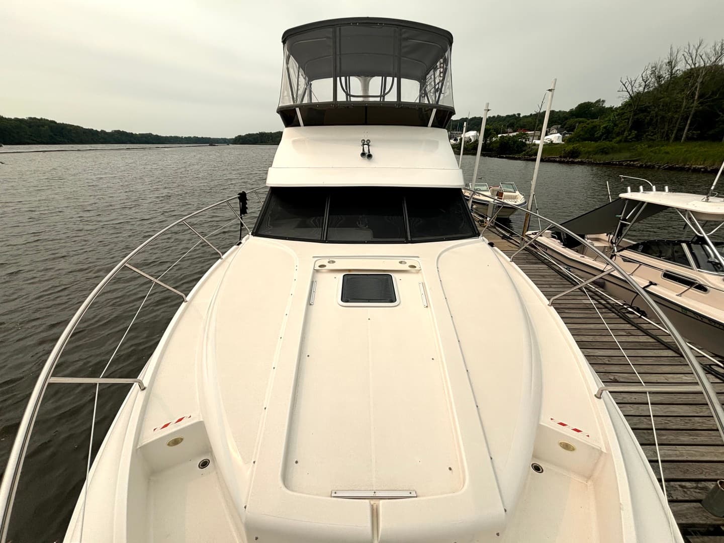 2000 Silverton 422 Motor Yacht