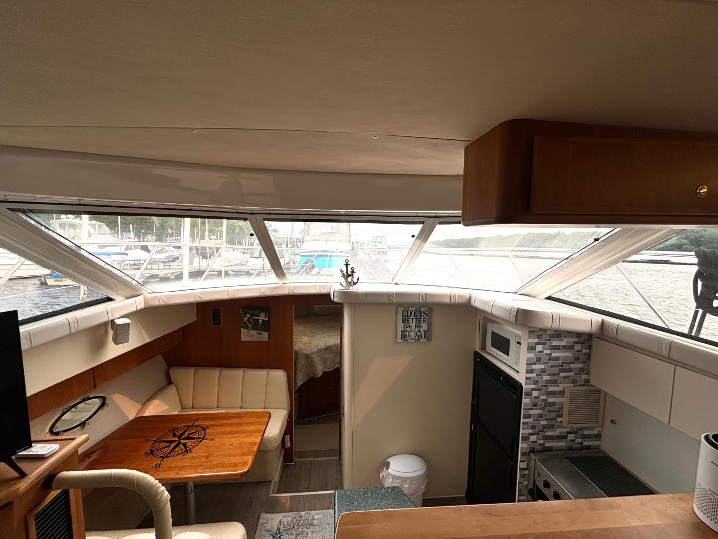 2000 Silverton 422 Motor Yacht
