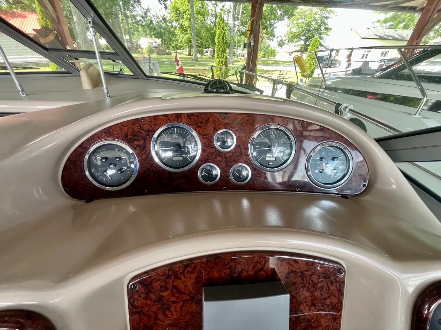 2003 Sea Ray 320 Sundancer