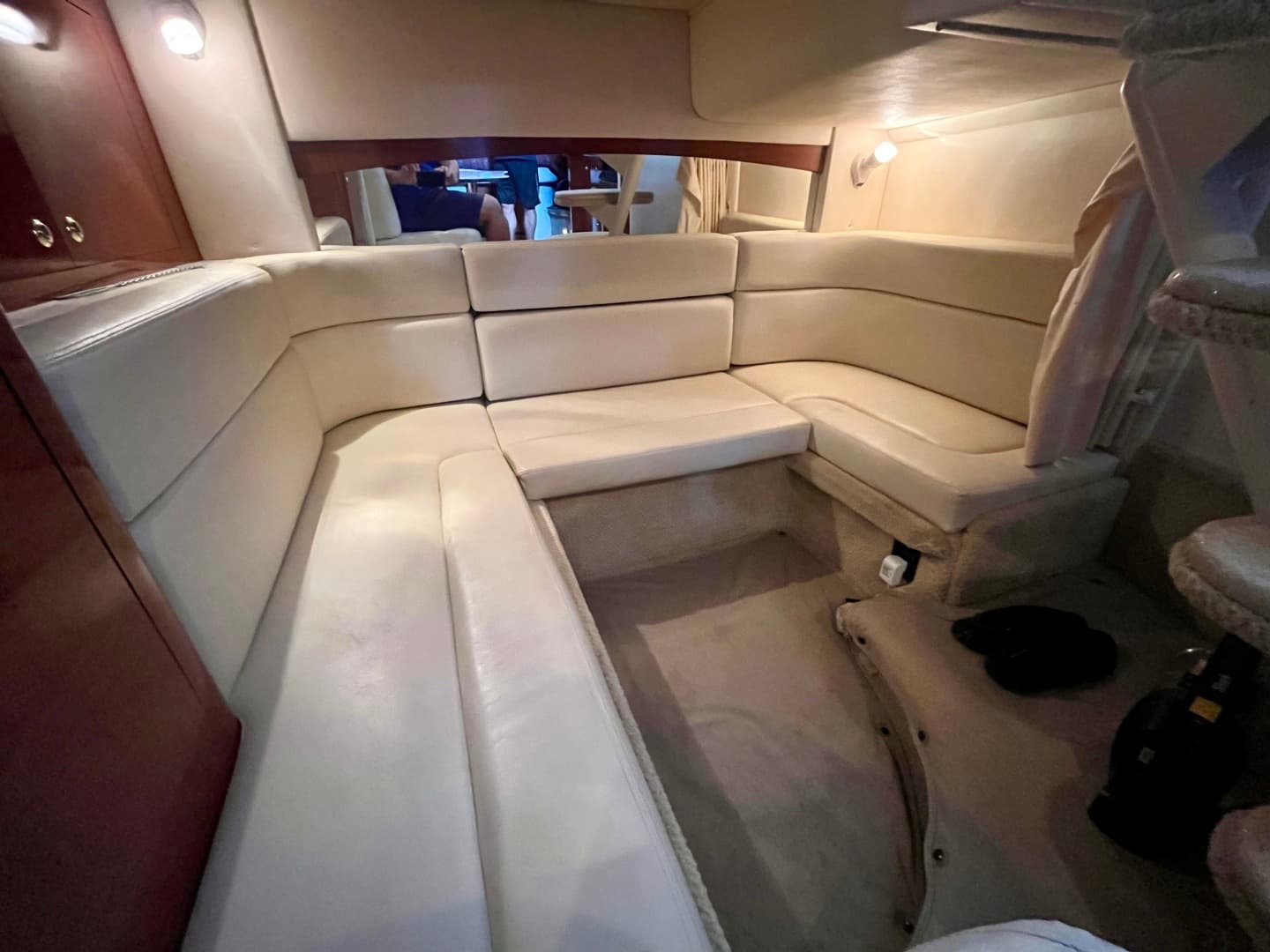 2003 Sea Ray 320 Sundancer