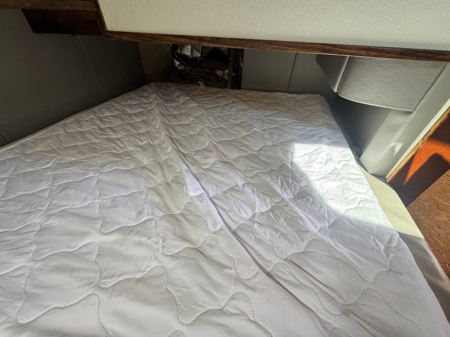 2001 Benford Fantail