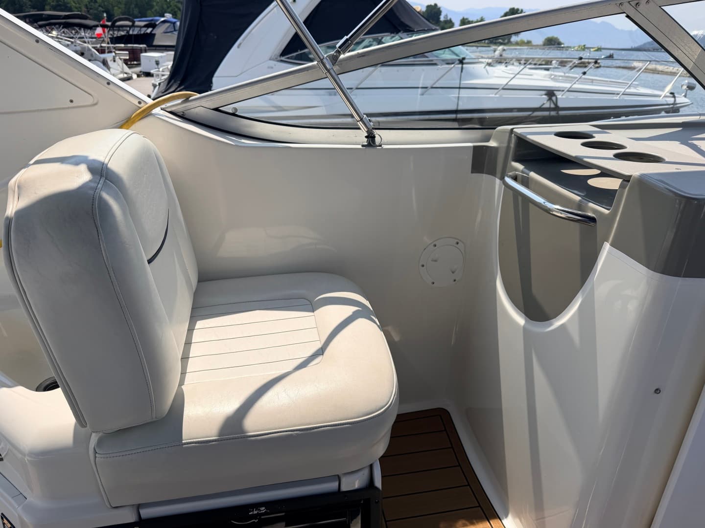 2000 Bayliner 3055 Ciera