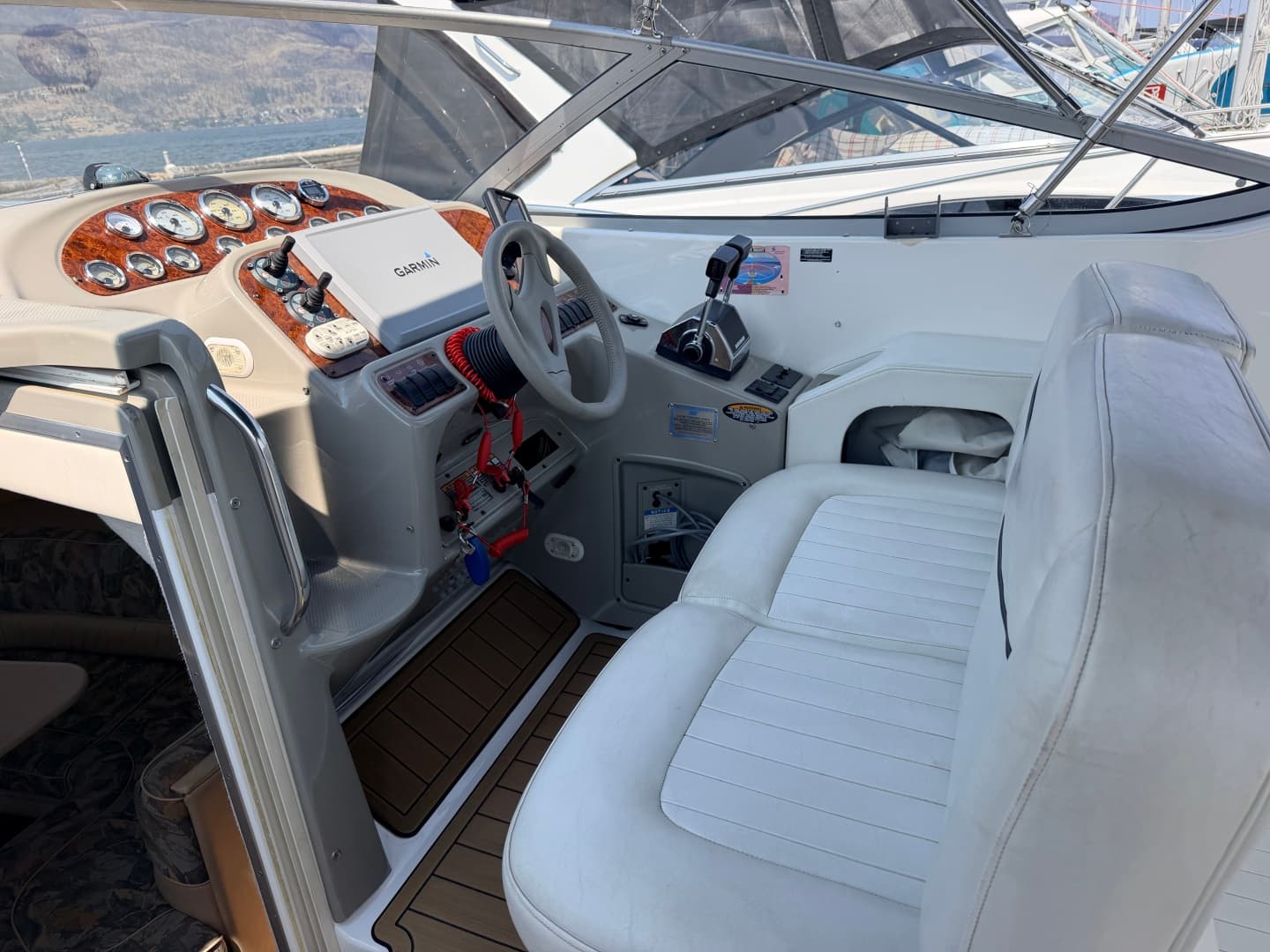 2000 Bayliner 3055 Ciera