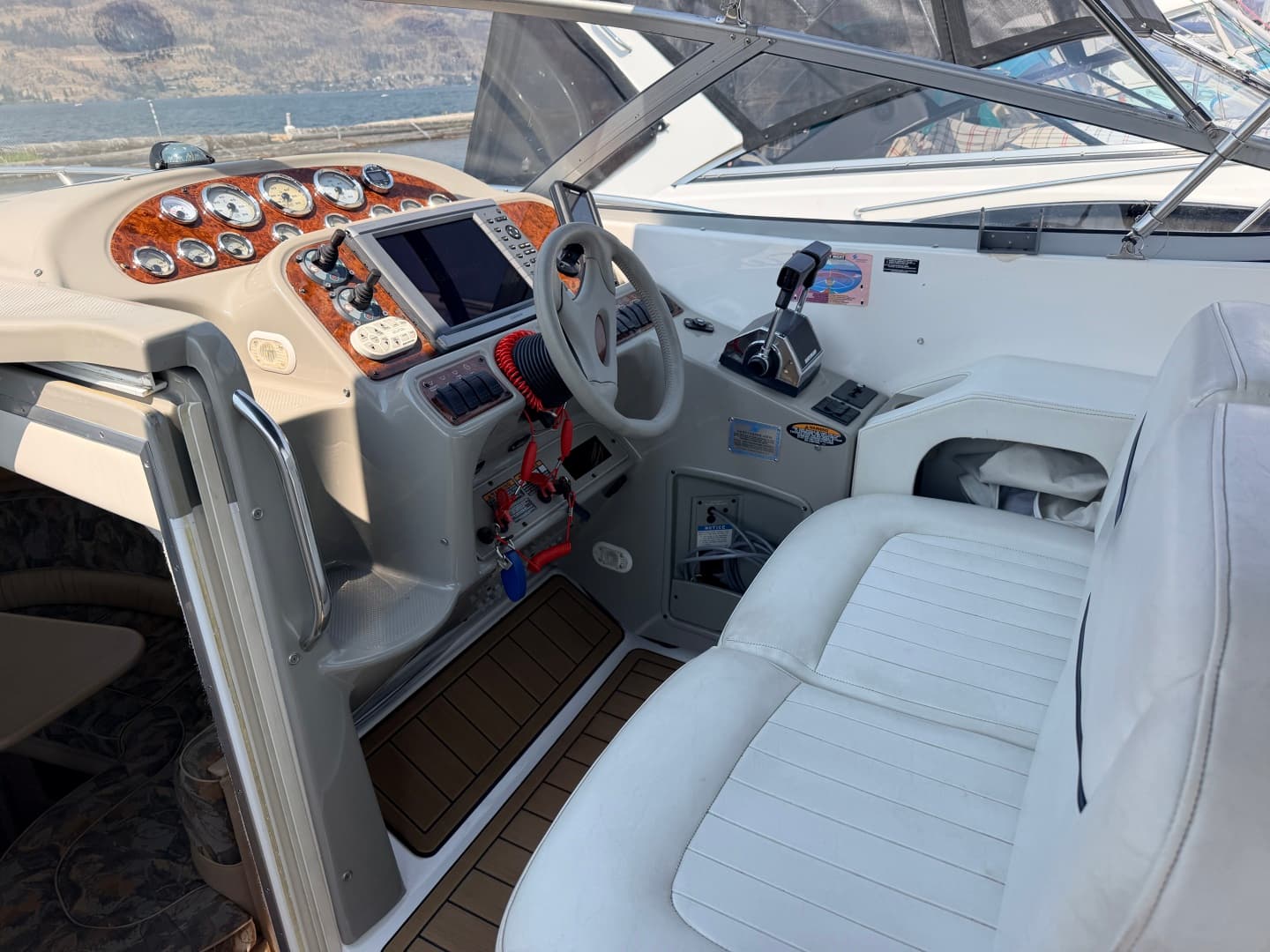 2000 Bayliner 3055 Ciera