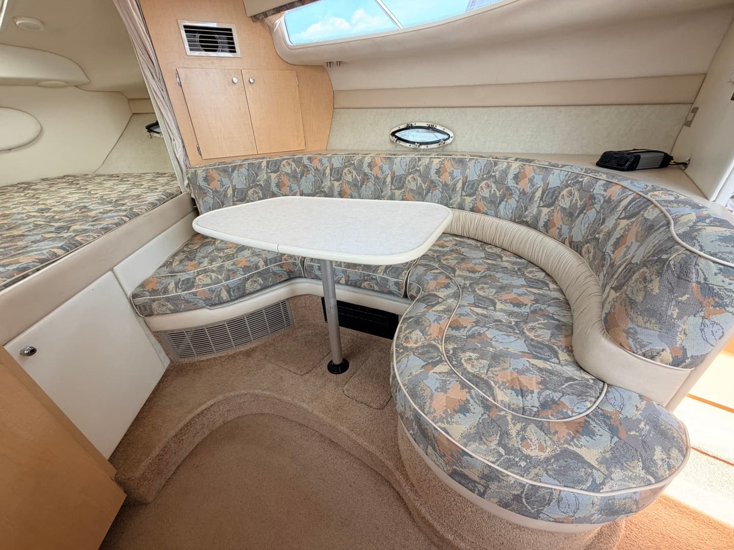 2000 Bayliner 3055 Ciera