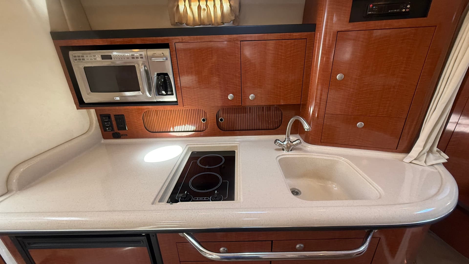 2005 Sea Ray 340 Sundancer