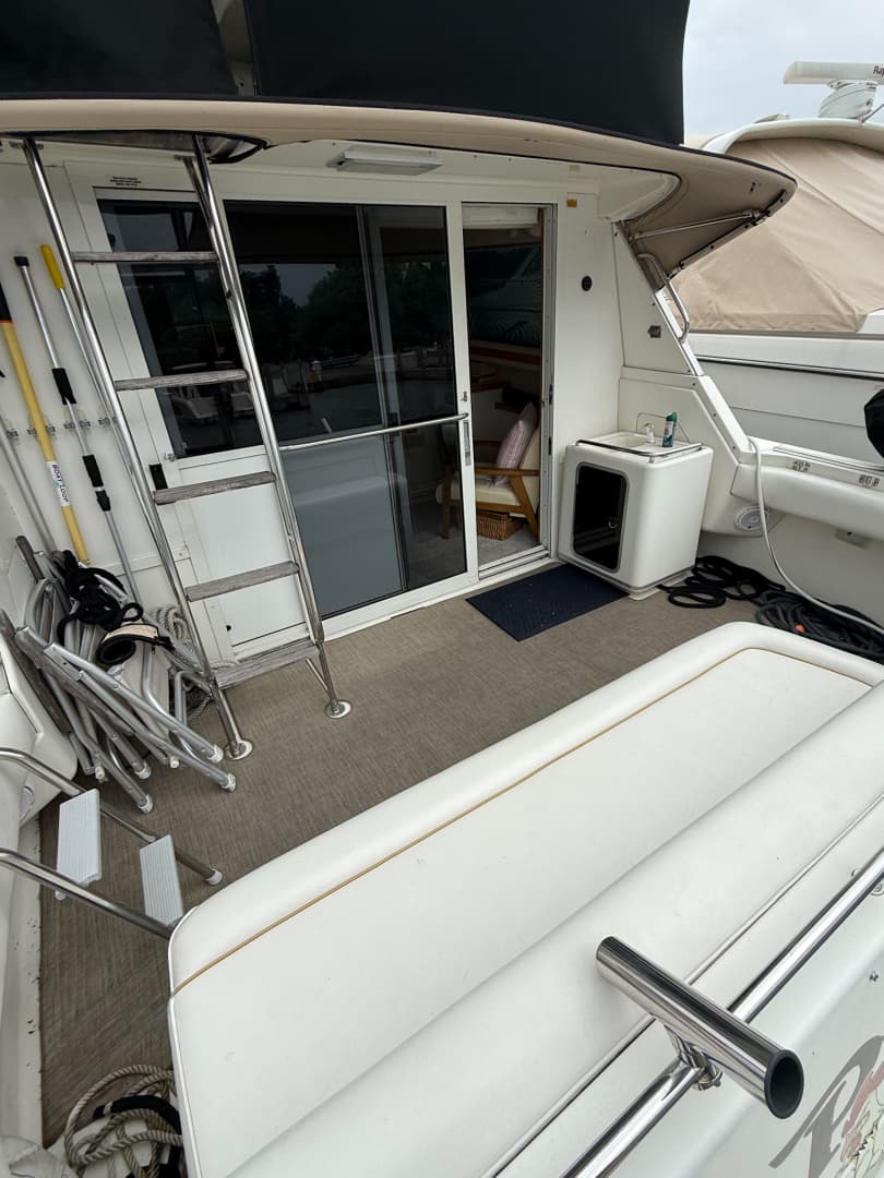 1996 Sea Ray 370 Sedan Bridge 37