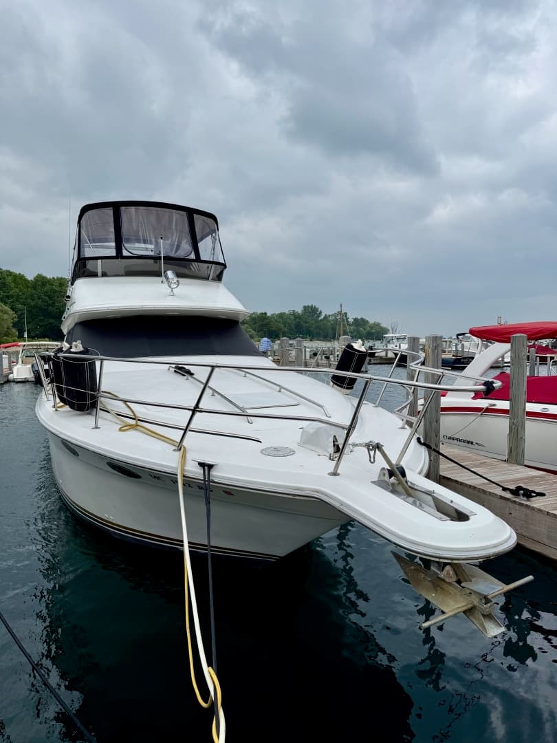 1996 Sea Ray 370 Sedan Bridge 37