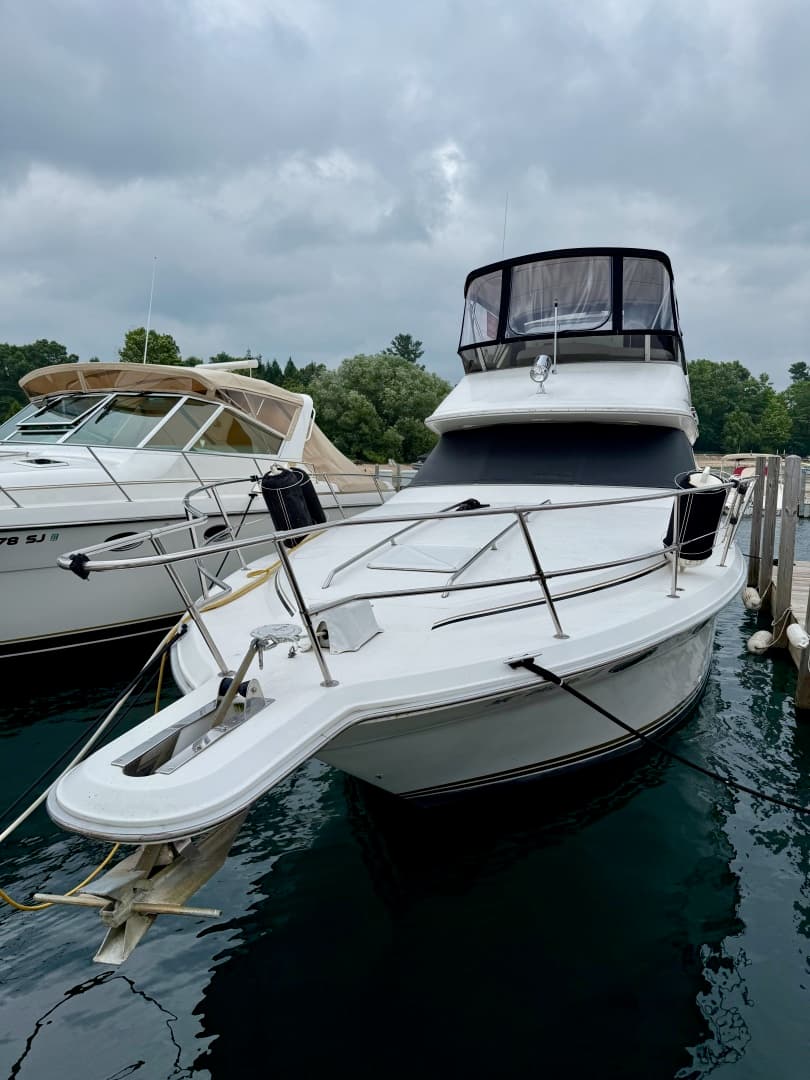 1996 Sea Ray 370 Sedan Bridge 37