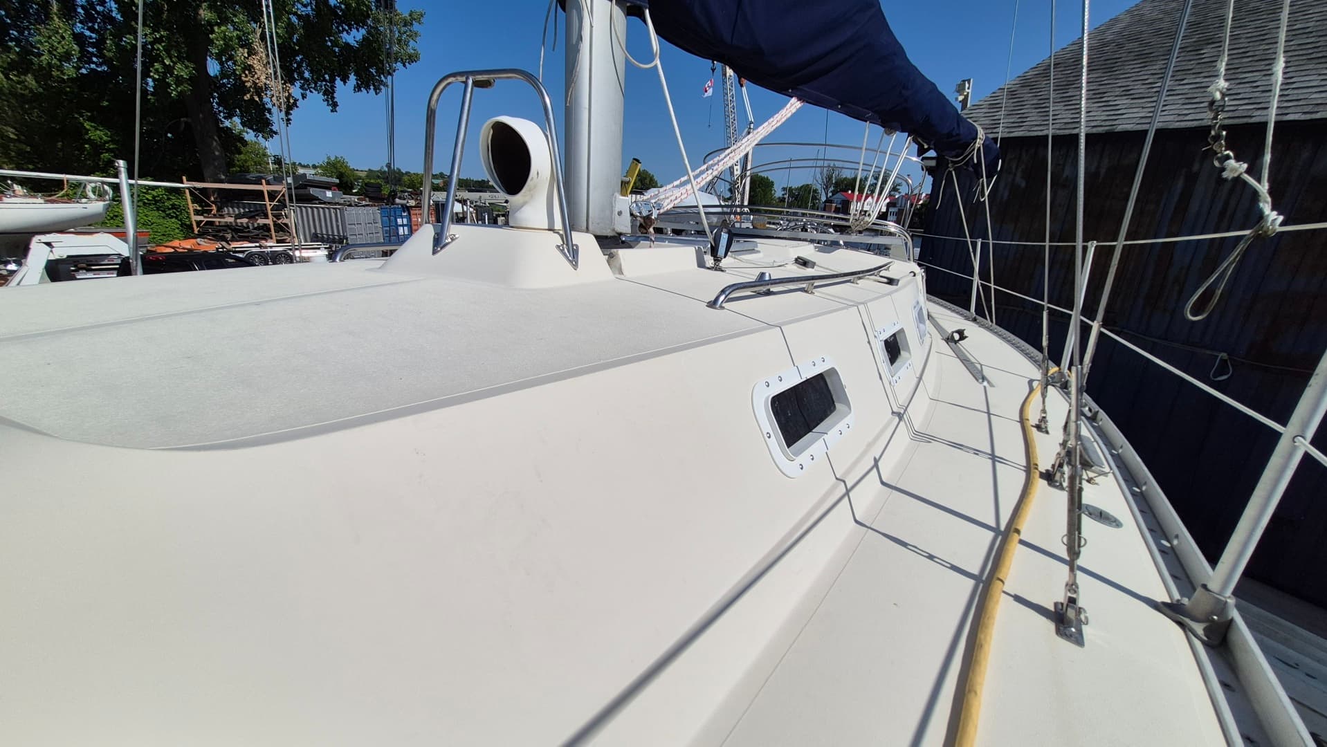 1981 Canadian Sailcraft  CS 36
