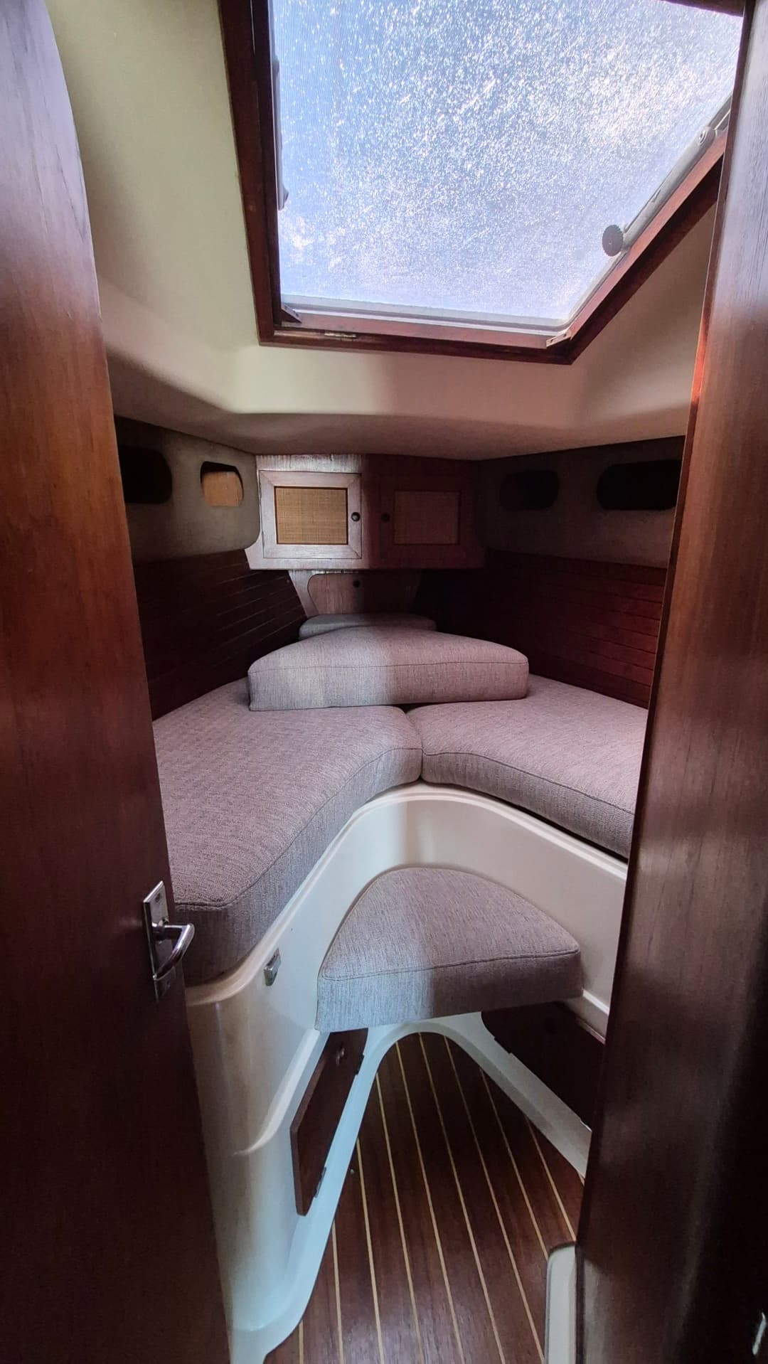 1981 Canadian Sailcraft  CS 36