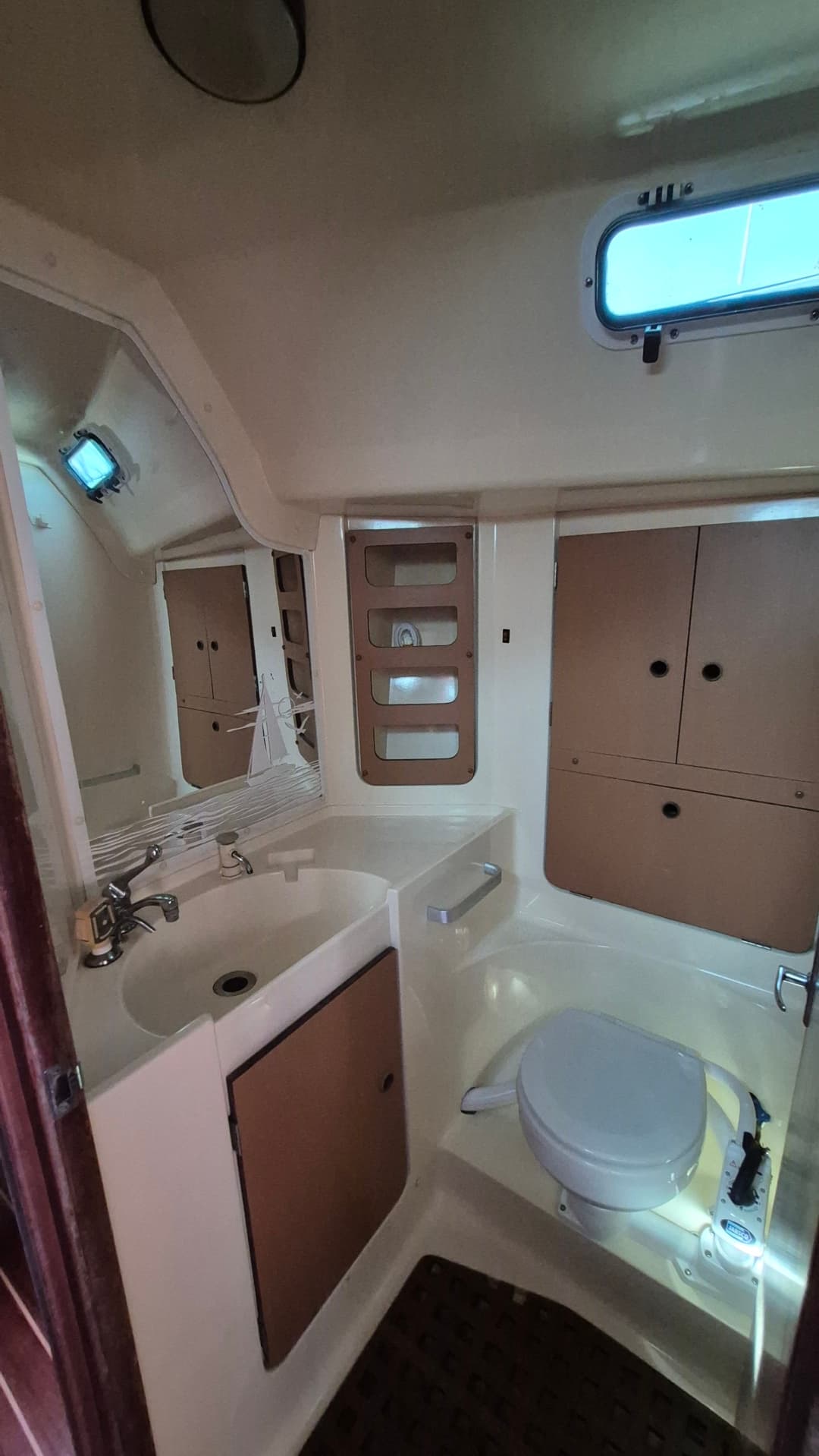 1981 Canadian Sailcraft  CS 36
