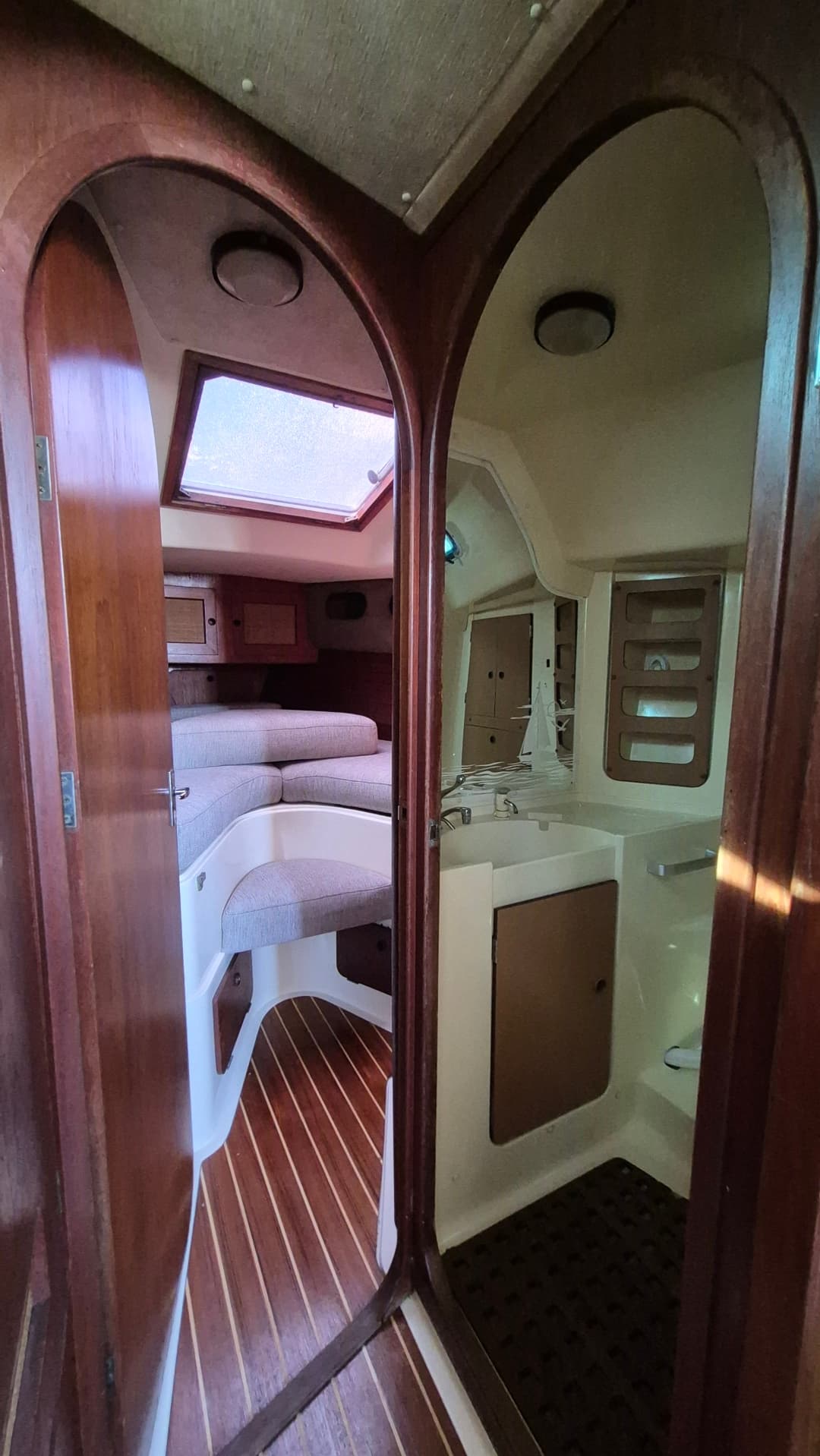 1981 Canadian Sailcraft  CS 36