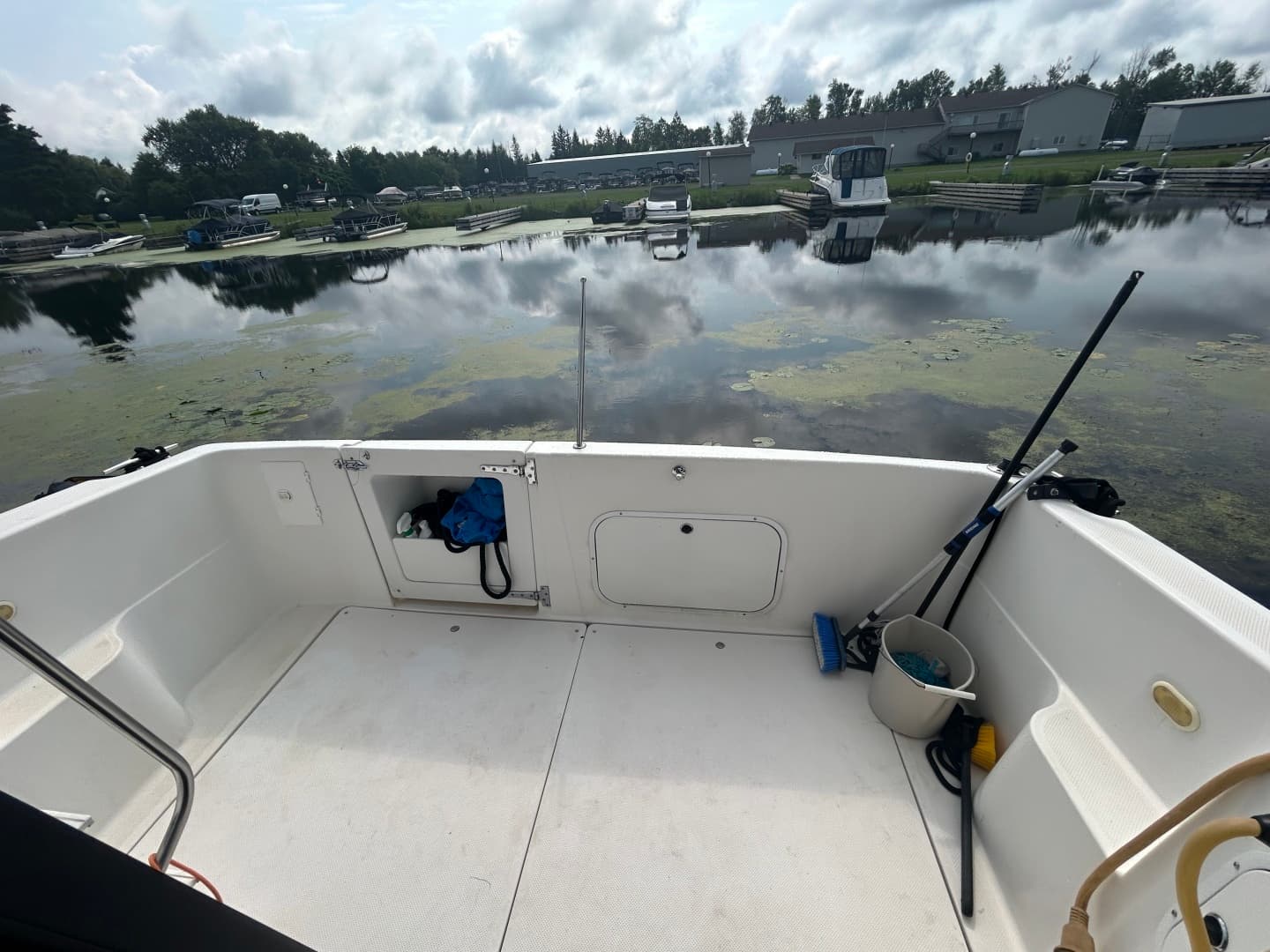 2001 Bayliner  3258